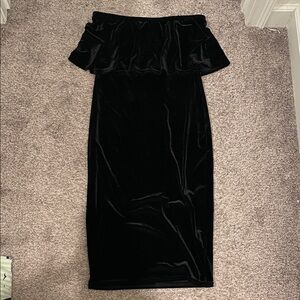 Missguided Black velvet below knee strapless dress labeled size 12 fits medium